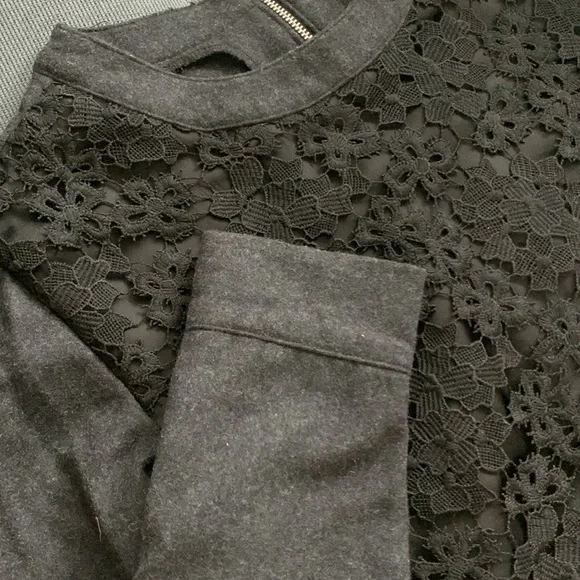 Wool (58%) Embroidered Top-XS - Picture 4 of 7